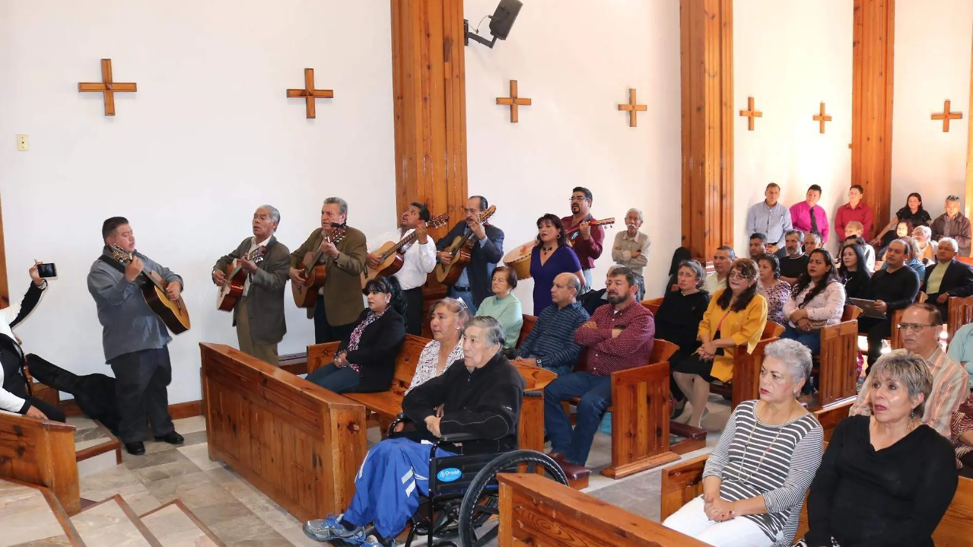 MUSICOS CELEBRAN A SANTA CECILIA (3)